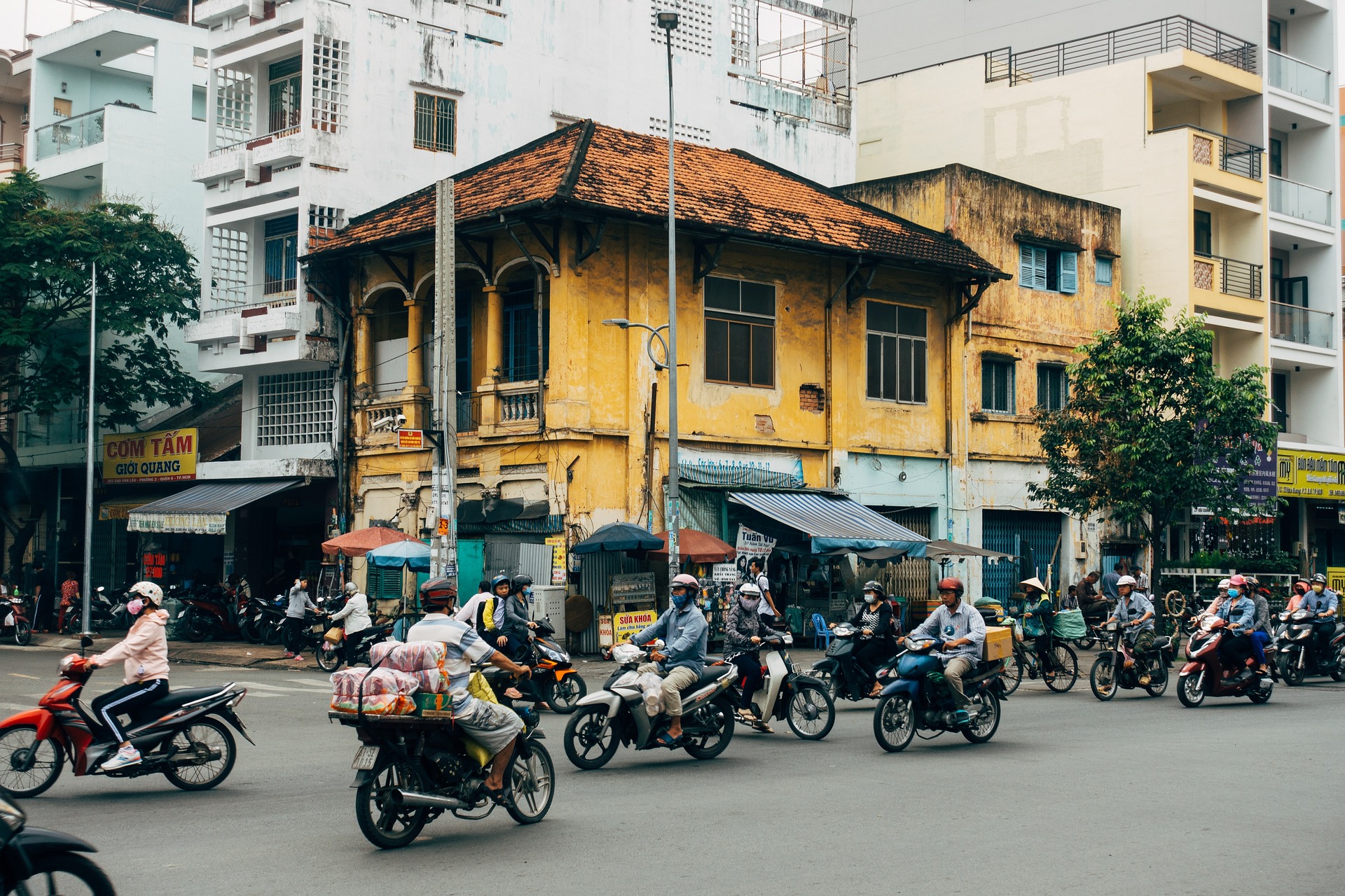 Mopeds - könnten sofort CO2 neutral werden. Bild: Pixabay